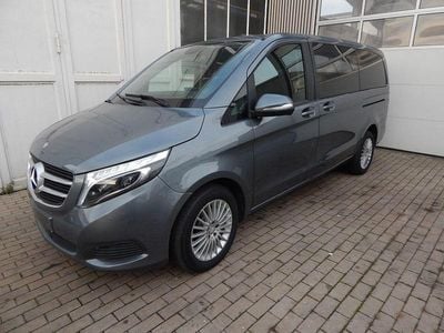 Gebraucht Mercedes V220 163 PS (119 kW) 2015 Grau Van / Kleinbus