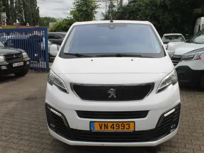 Gebraucht Peugeot Traveller Active 150 PS (110 kW) 2017 Weiß Van / Kleinbus