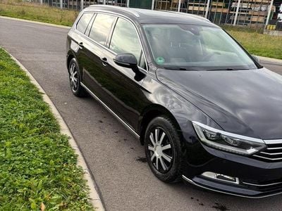 Usata VW Passat 190 CV (139 kW) 2016 Nero Station wagon