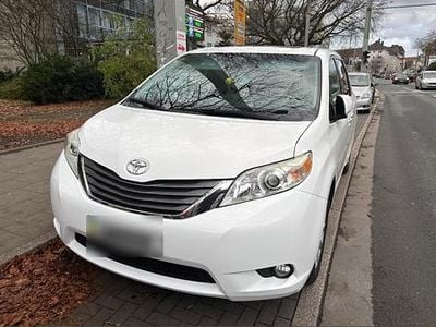 Gebraucht Toyota Sienna 264 PS (194 kW) 2011 Weiß Van / Kleinbus