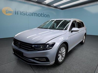 Silber Gebraucht 2023 VW Passat Kombi | 23.949 € (Fairer Preis)