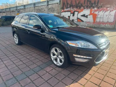 Gebraucht Ford Mondeo 200 PS (147 kW) 2012 Schwarz Kombi
