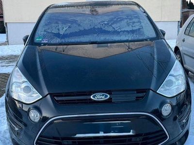 Schwarz Gebraucht 2011 Ford S-MAX Titanium S Van / Kleinbus | 5.500 € (Fairer Preis)
