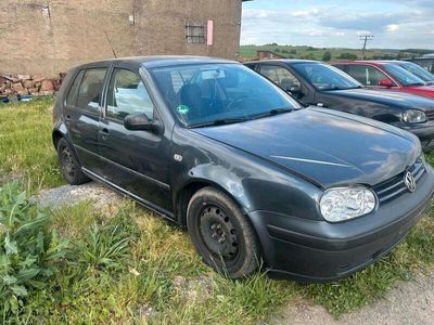 VW Golf IV