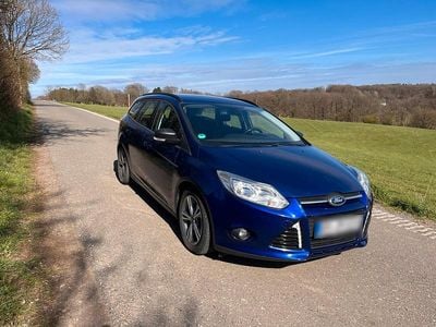 Gebraucht Ford Focus 116 PS (85 kW) 2013 Blau Kombi