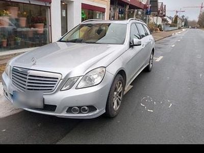 Gebraucht Mercedes E220 170 PS (125 kW) 2012 Silber Kombi
