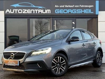 Second-hand Volvo V40 152 CP (111 kW) 2016 Gri SUV