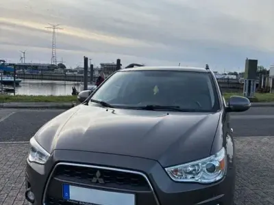 Gebraucht Mitsubishi ASX Top 150 PS (110 kW) 2014 Braun SUV