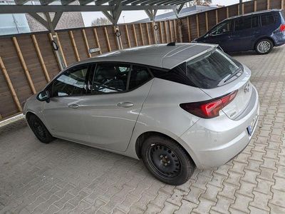 Silber Gebraucht 2021 Opel Astra Limousine | 12.300 € (Fairer Preis)