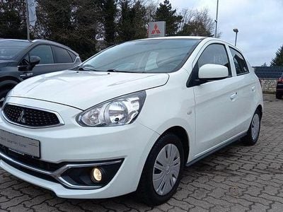 Gebraucht Mitsubishi Space Star Diamant Edition 71 PS (52 kW) 2019 Weiß Kleinwagen