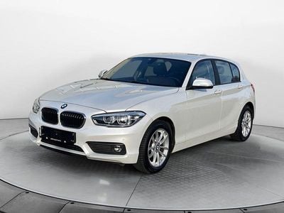Gebraucht BMW 118 Advantage 136 PS (100 kW) 2019 Weiß Kleinwagen