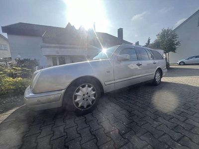 Mercedes E430