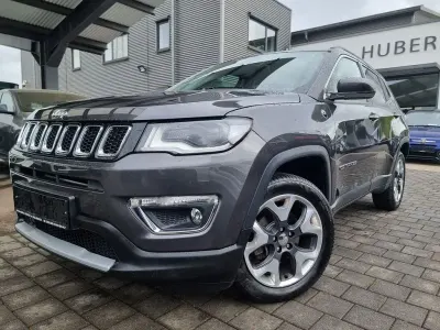 Occasion Jeep Compass 140 ch (102 kW) 2018 Gris SUV