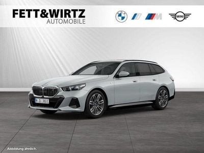 Brooklyn grau metallic Gebraucht 2025 BMW i5 M Sport Kombi | 57.700 € (Superpreis)