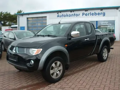 Begagnad Mitsubishi L200 Intense 136 HK (100 kW) 2007 Svart Pickup