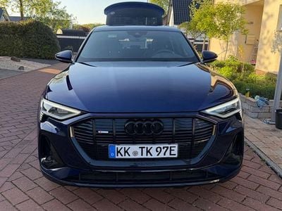 Usata Audi e-tron S-Line 230 kW (313 CV) 2022 Blu SUV