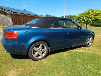 Gebraucht Audi A4 Cabriolet 140 PS (102 kW) 2007 Blau Cabrio