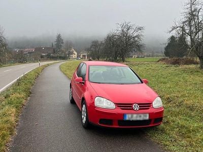 Usata VW Golf V 115 CV (84 kW) 2007 Rosso Utilitaria