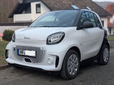 Weiß Gebraucht 2021 Smart ForTwo Coupé Kleinwagen | 8.900 € (Fairer Preis)