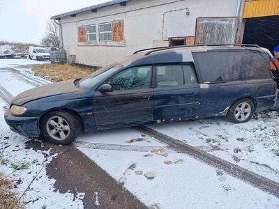 Blau Gebraucht 2003 Opel Omega Limousine | 2.250 €