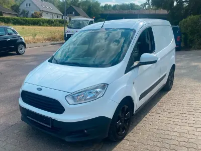 Gebraucht Ford Transit Trend 97 PS (71 kW) 2014 Weiß Van / Kleinbus