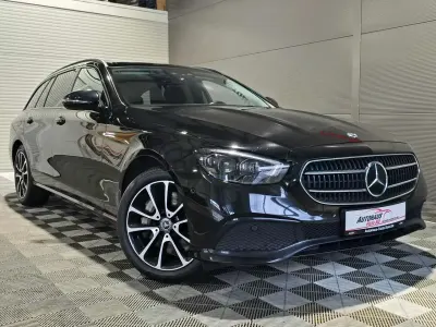 Gebraucht Mercedes E400 Avantgarde 330 PS (242 kW) 2024 Schwarz  unilack Kombi