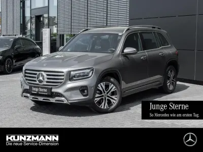 Second-hand Mercedes GLB200 Progressive 163 CP (119 kW) 2024 Gri SUV