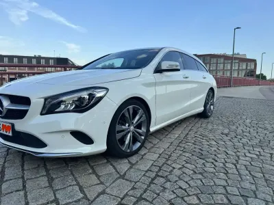 Gebraucht Mercedes CLA180 122 PS (89 kW) 2017 Weiß Limousine