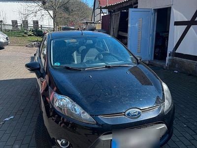 Gebraucht Ford Fiesta Trend 82 PS (60 kW) 2011 Schwarz Kleinwagen