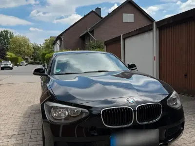 Gebraucht BMW 116 136 PS (100 kW) 2014 Schwarz Kleinwagen