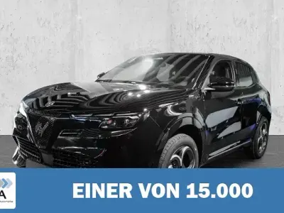 Gebraucht Alfa Romeo Junior Edizione Speciale 145 PS (106 kW) 2026 Schwarz SUV
