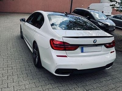 Second-hand BMW 730 M Sport 265 CP (194 kW) 2016 Alb Berlinǎ