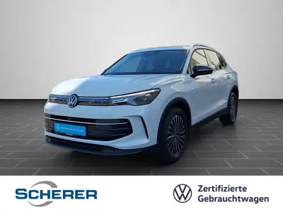 Gebraucht VW Tiguan Goal 150 PS (110 kW) 2025 Pure white SUV