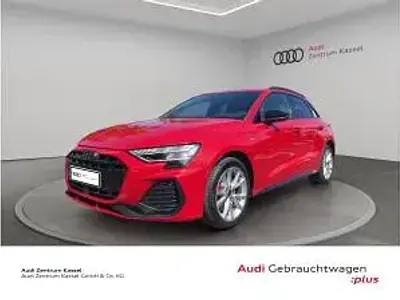 Gebraucht Audi A3 S-Line 272 PS (200 kW) 2025 Rot (progressivrot metallic) Limousine