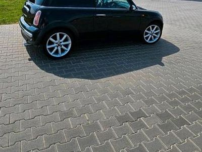 Second-hand Mini ONE 90 CP (66 kW) 2004 Negru Hatchback