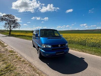 Usata VW Caravelle 2004 Blu Furgone