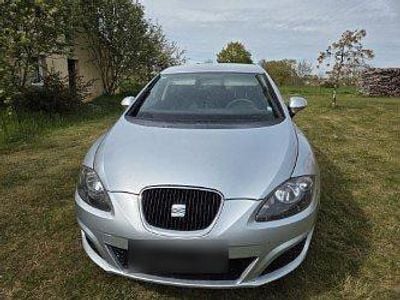 Usata Seat Leon 125 CV (91 kW) 2011 Grigio Utilitaria