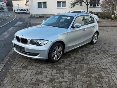 Gebraucht BMW 118 Sport Line 142 PS (104 kW) 2010 Silber Kleinwagen