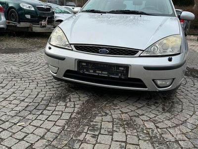 gebraucht Ford Focus 1.8 Kombi Ghia