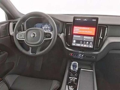 Gebraucht Volvo XC60 Plus 250 PS (183 kW) 2025 Schwarz SUV