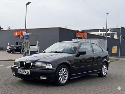 Usata BMW 316 Compact 102 CV (75 kW) 1999 Utilitaria