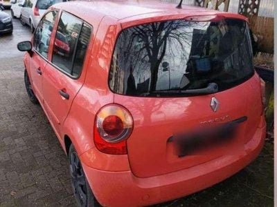 Begagnad Renault Modus 88 HK (64 kW) 2005 Minibuss