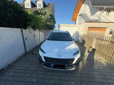 Gebraucht Hyundai Kona Trend 141 PS (103 kW) 2019 Weiß SUV