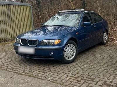 Usado BMW 318 116 HP (85 kW) 2002 Azul Sedan