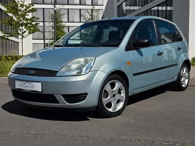 Brugt Ford Fiesta Futura 60 HK (44 kW) 2004 Sølv Hatchback
