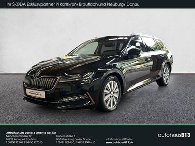 Gebraucht Skoda Superb Style 218 PS (160 kW) 2022 Blackmagic perleffekt Kombi