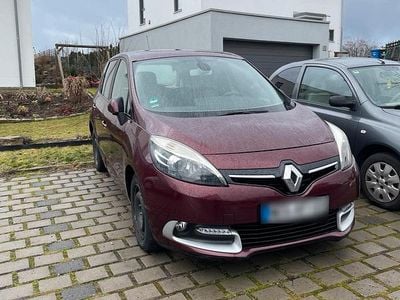 Gebraucht Renault Scénic III Bose Edition 131 PS (96 kW) 2013 Rot Van / Kleinbus