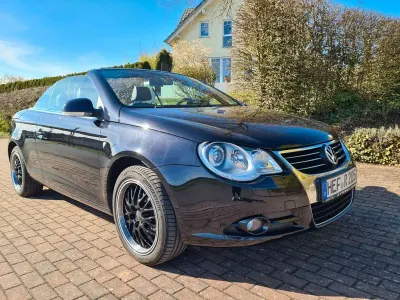 Usata VW Eos Individual 150 CV (110 kW) 2007 Nero Cabrio
