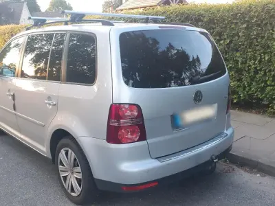 Gebraucht VW Touran 140 PS (102 kW) 2009 Silber Van / Kleinbus