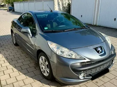 Gebraucht Peugeot 207 CC Filou 120 PS (88 kW) 2009 Grau Cabrio